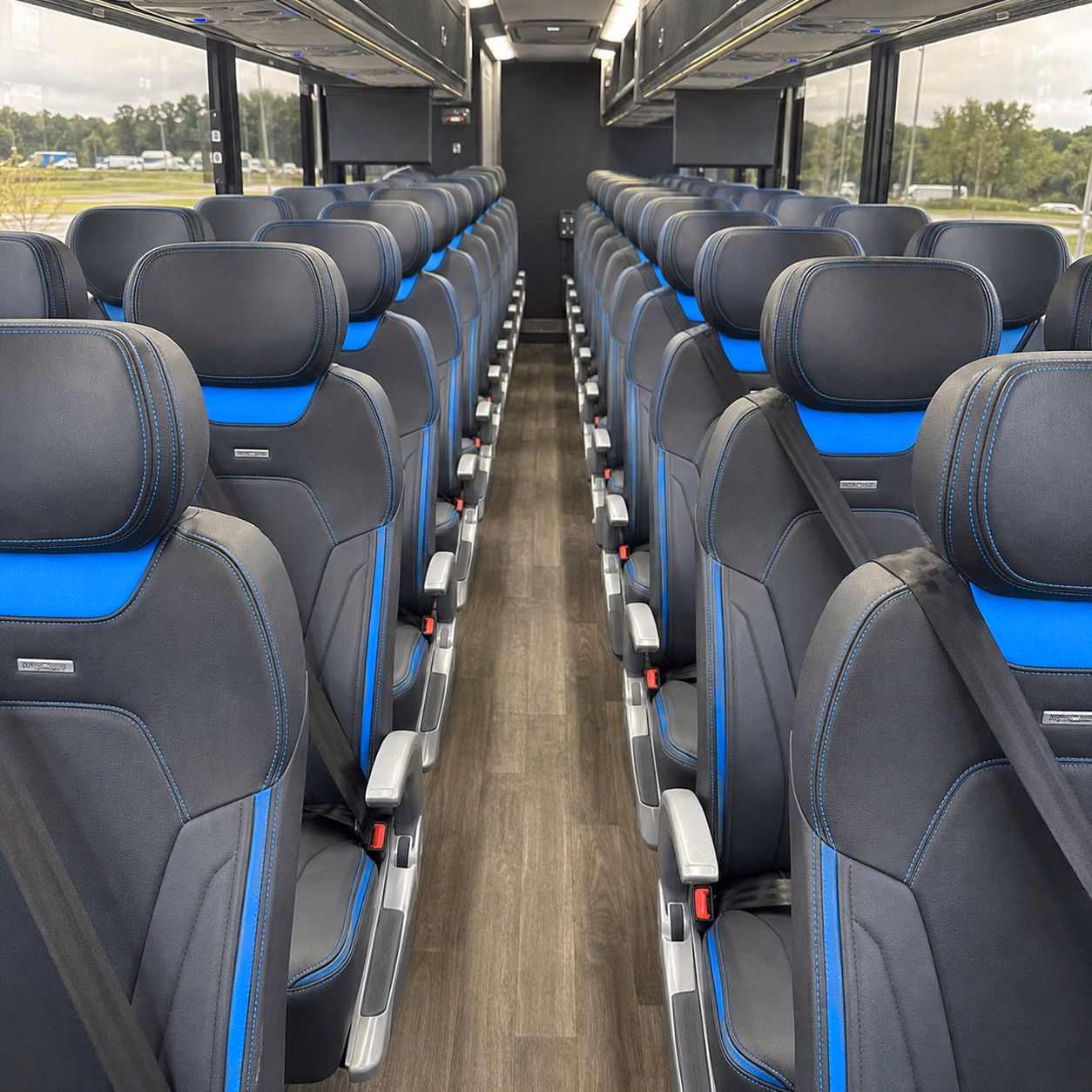 corporate event charter bus rentals for mckinney businesses and teams