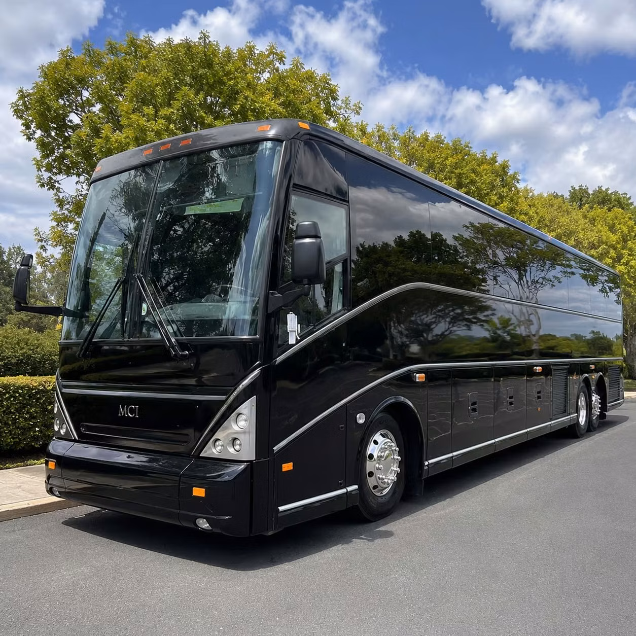 mckinney employee shuttle services for corporate commuters and campus transfers
