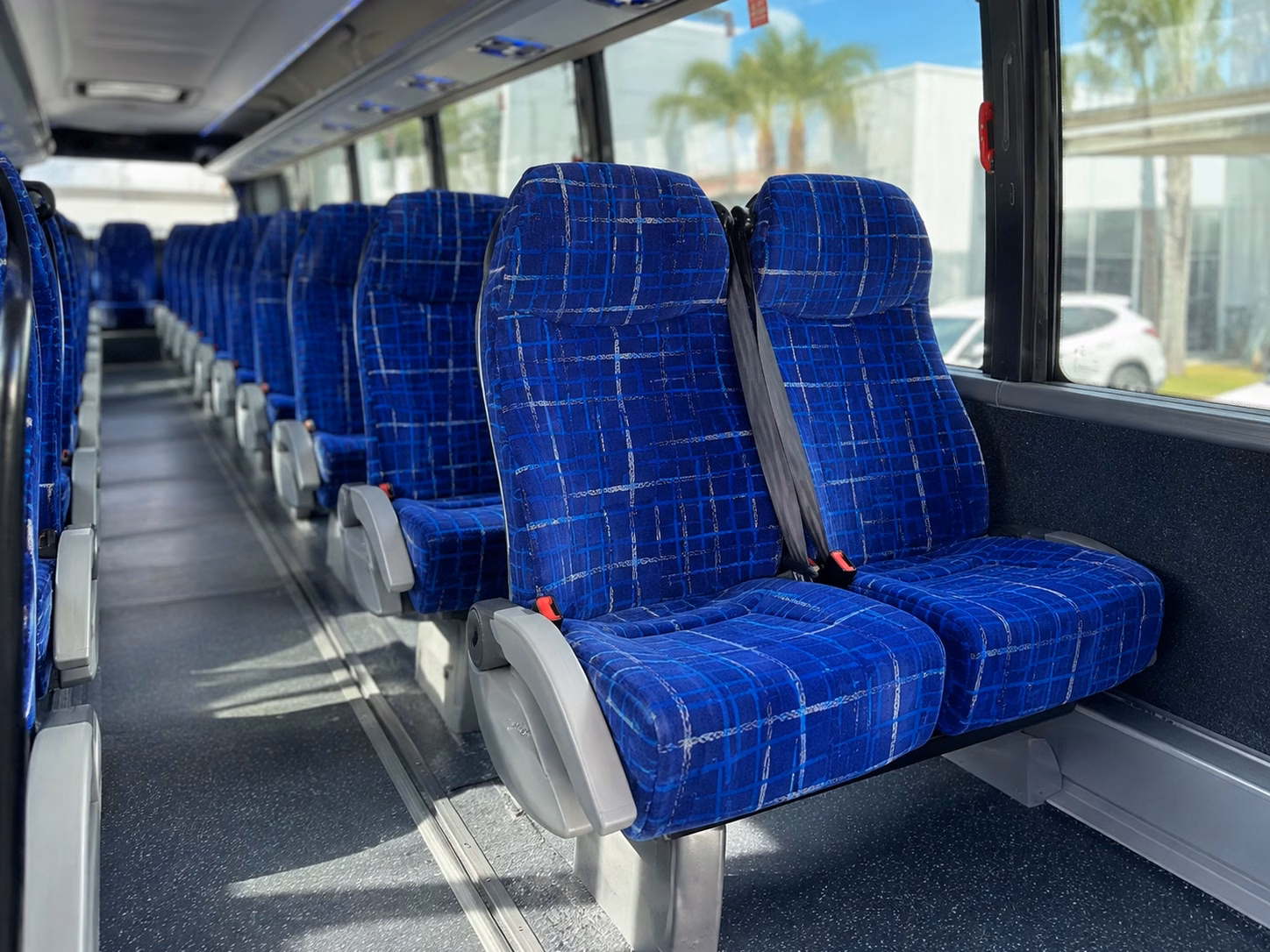 sports team fan charter bus rentals in mckinney